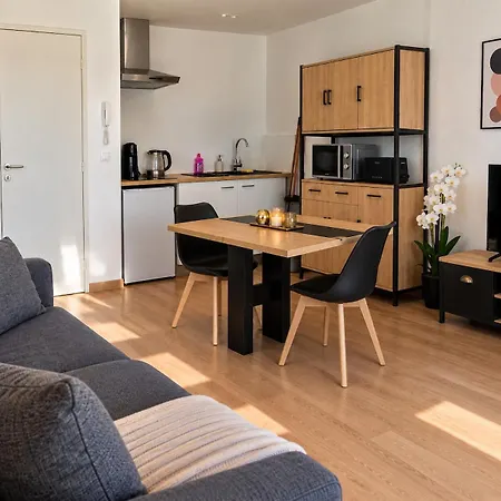 Le Cosy 43 - Avec Cour *